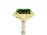 Yellow gold Emerald Cut Halo Round Diamond Pavé Band with Four-Prong Setting_5