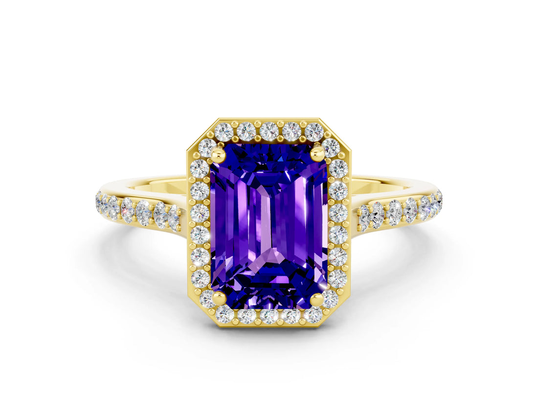 Yellow gold Emerald Cut Halo Round Diamond Pavé Band with Four-Prong Setting