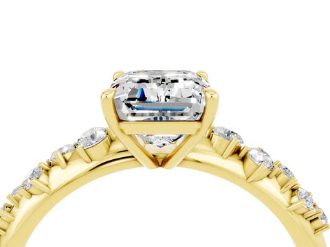 Yellow gold Emerald Cut Moissanite Cluster Side Stone Solitaire Ring with Prong Setting_28