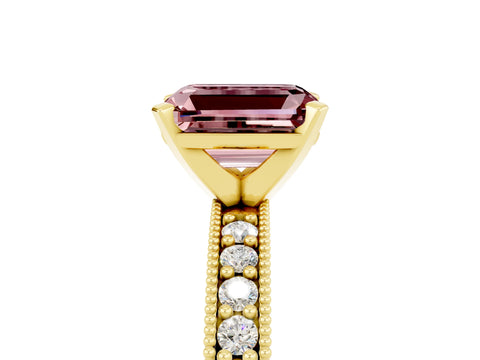 Yellow gold Emerald Cut Morganite Milgrain Pavé Engagement Ring with Four-Prong Setting_17