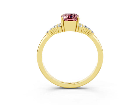 Yellow gold Emerald Cut Morganite Ring with Side Stones and Four-Prong Setting_39