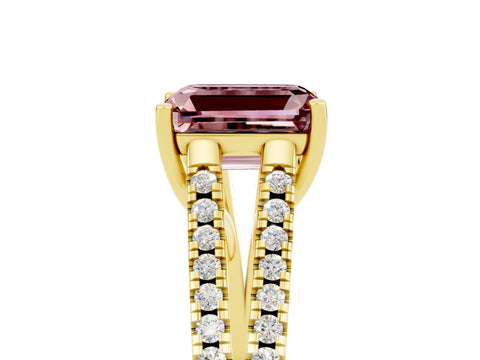 Yellow gold Emerald Cut Morganite Solitaire Engagement Ring with Split Shank Pavé Band_5