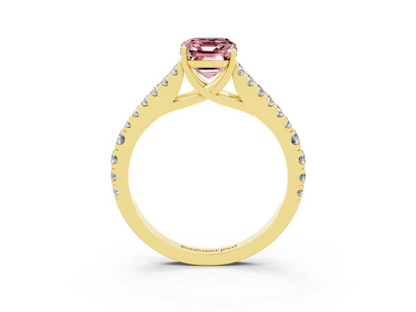 Yellow gold Emerald Cut Morganite Split Shank Pavé Engagement Ring with Four-Prong Setting