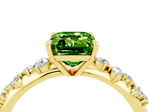 Yellow gold Emerald Cut Peridot Cluster Side Stone Solitaire Ring with Prong Setting_28