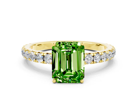 Yellow gold Emerald Cut Peridot Pavé Solitaire Engagement Ring with Four-Prong Setting_12