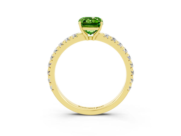 Yellow gold Emerald Cut Peridot Pavé Solitaire Engagement Ring with Four-Prong Setting