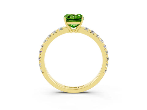 Yellow gold Emerald Cut Peridot Pavé Solitaire Engagement Ring with Four-Prong Setting_15