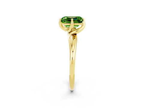 Yellow gold Emerald Cut Peridot Solitaire Engagement Ring with Four-Prong Setting and Classic Band_14