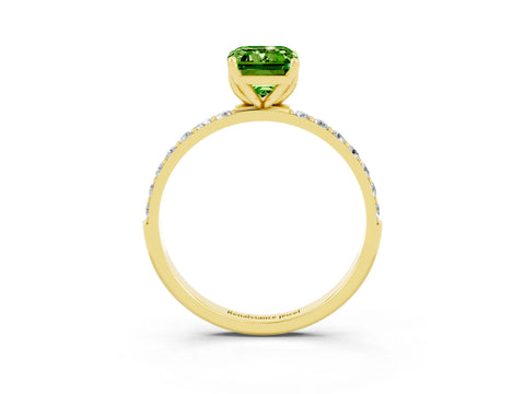 Yellow gold Emerald Cut Peridot Solitaire Engagement Ring with Pavé Band and Prong Setting_3