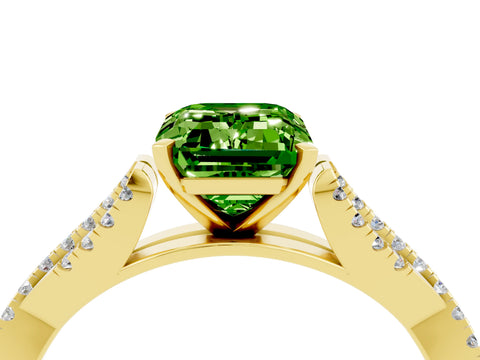 Yellow gold Emerald Cut Peridot Solitaire Engagement Ring with Twisted Pavé Band and Four-Prong Setting_4