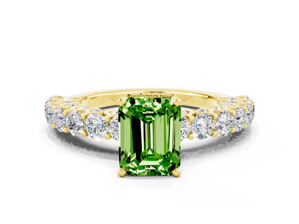 Yellow gold Emerald Cut Peridot Solitaire Ring with Shared Prong Pavé Band and Four-Prong Setting