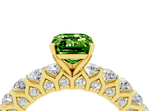Yellow gold Emerald Cut Peridot Solitaire Ring with Shared Prong Pavé Band and Four-Prong Setting_4