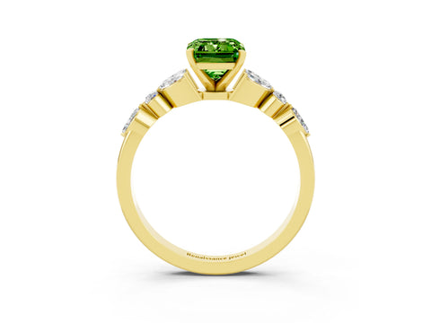 Yellow gold Emerald Cut Peridot Solitaire Ring with Side Stones and Four-Prong Setting_15