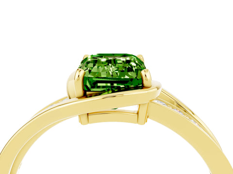 Yellow gold Emerald Cut Peridot Solitaire Ring with Split Shank and Prong Setting_4