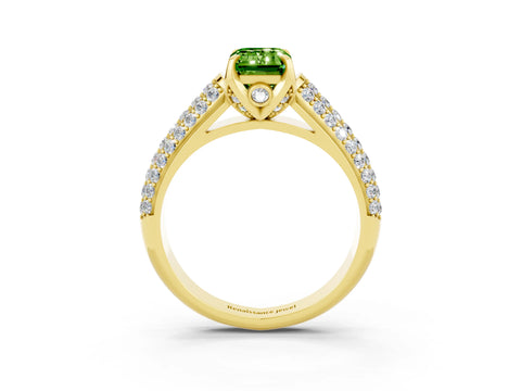 Yellow gold Emerald Cut Peridot Solitaire Ring with Three-Row Pavé Band and Four-Prong Setting_15