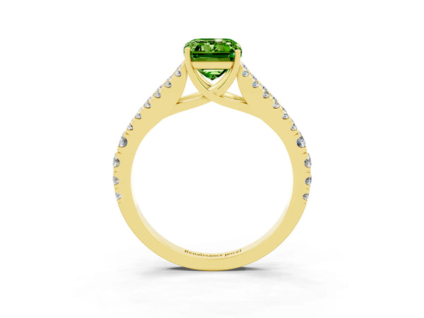 Yellow gold Emerald Cut Peridot Split Shank Pavé Engagement Ring with Four-Prong Setting
