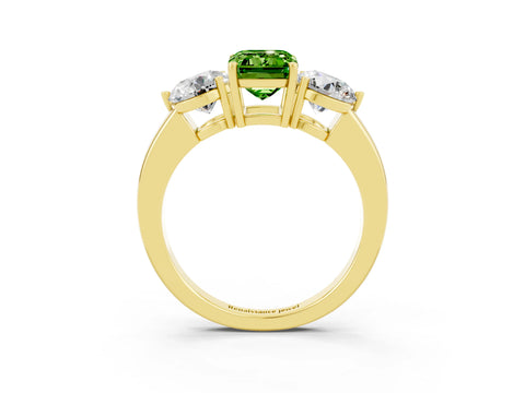 Yellow gold Emerald Cut Peridot Three-Stone Ring with Prong Setting and Classic Band_3