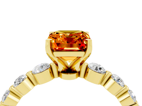 Yellow gold Emerald Cut Solitaire Citrine Ring with Pave Band and Four-Prong Setting_4