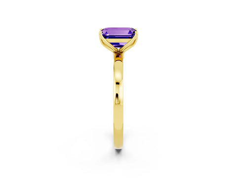 Yellow gold Emerald Cut Solitaire Diamond Ring with Thin Band and Four-Prong Setting_2