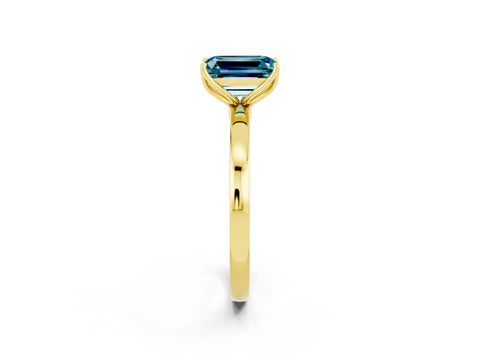 Yellow gold Emerald Cut Solitaire Diamond Ring with Thin Band and Four-Prong Setting_2