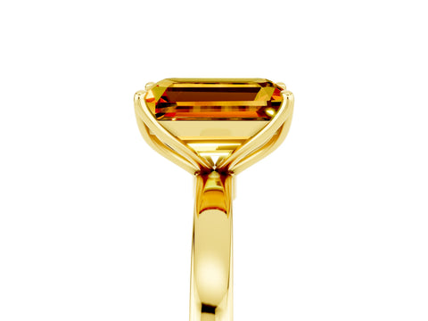 Yellow gold Emerald Cut Solitaire Diamond Ring with Thin Band and Four-Prong Setting_5
