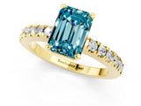 Yellow gold Emerald Cut Solitaire Diamond with Pavé Band and Four-Prong Setting_1