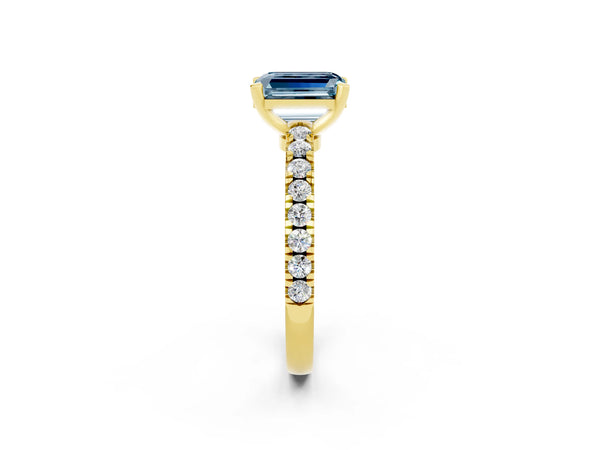 Yellow gold Emerald Cut Solitaire Aquamarine with Pavé Band and Four-Prong Setting