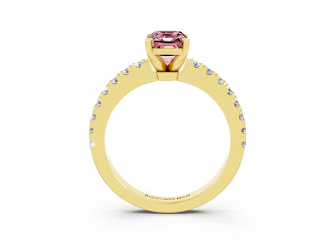 Yellow gold Emerald Cut Solitaire Diamond with Pavé Band and Four-Prong Setting_3