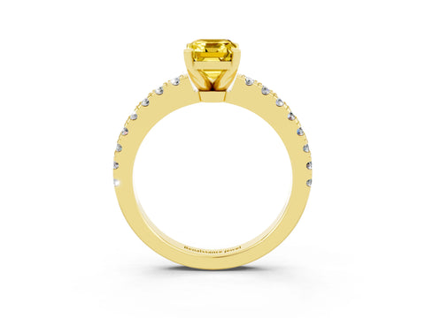 Yellow gold Emerald Cut Solitaire Diamond with Pavé Band and Four-Prong Setting_3