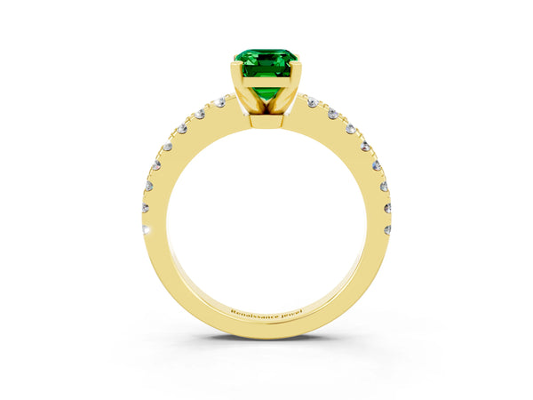 Yellow gold Emerald Cut Solitaire Emerald with Pavé Band and Four-Prong Setting