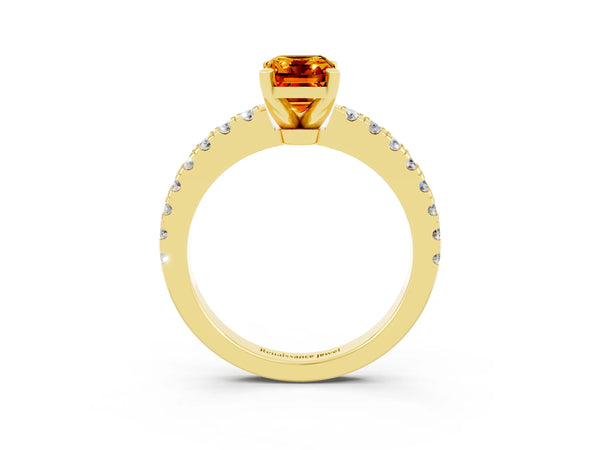 Yellow gold Emerald Cut Solitaire Citrine with Pavé Band and Four-Prong Setting