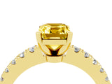 Yellow gold Emerald Cut Solitaire Diamond with Pavé Band and Four-Prong Setting_4