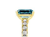 Yellow gold Emerald Cut Solitaire Diamond with Pavé Band and Four-Prong Setting_5