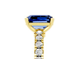 Yellow gold Emerald Cut Solitaire Diamond with Pavé Band and Four-Prong Setting_5