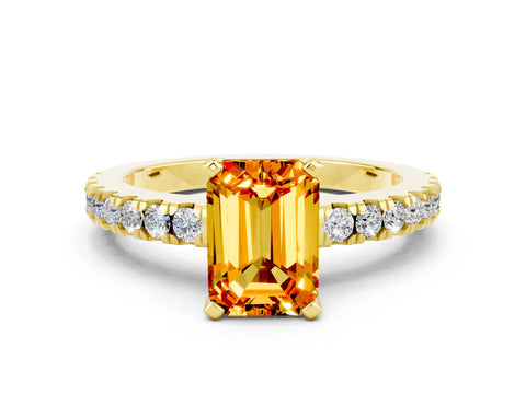 Yellow gold Emerald Cut Solitaire Diamond with Pavé Band and Four-Prong Setting
