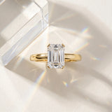 Yellow gold Emerald Cut Solitaire Ring with Four-Prong Setting and Classic Band_15