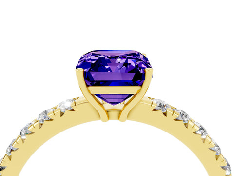 Yellow gold Emerald Cut Tanzanite Pavé Solitaire Engagement Ring with Four-Prong Setting_16