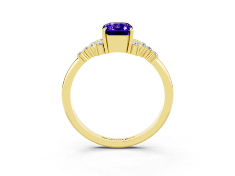 Yellow gold Emerald Cut Tanzanite Ring with Side Stones and Four-Prong Setting_39