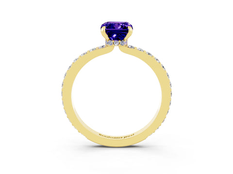 Yellow gold Emerald Cut Tanzanite Solitaire Engagement Ring with Pavé Band and Four-Prong Setting_3