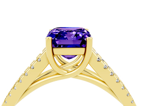 Yellow gold Emerald Cut Tanzanite Solitaire Engagement Ring with Split Shank Pavé Band_4