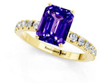 Yellow gold Emerald Cut Tanzanite Solitaire Pavé Band with Four-Prong Setting_1