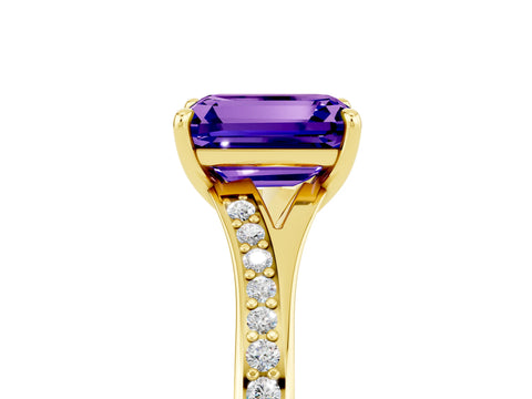 Yellow gold Emerald Cut Tanzanite Solitaire Ring with Pavé Band and Prong Setting_41