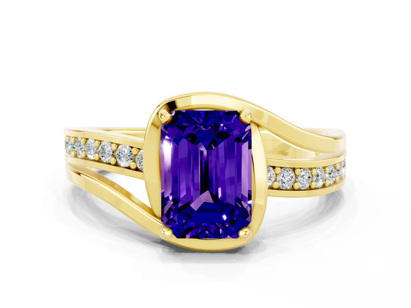 Yellow gold Emerald Cut Tanzanite Solitaire Ring with Split Shank and Prong Setting