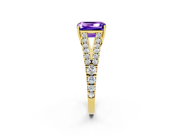 Yellow gold Emerald Cut Tanzanite Split Shank Pavé Engagement Ring with Four-Prong Setting