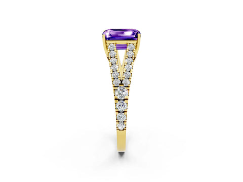 Yellow gold Emerald Cut Tanzanite Split Shank Pavé Engagement Ring with Four-Prong Setting_35