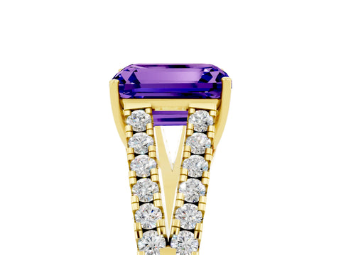 Yellow gold Emerald Cut Tanzanite Split Shank Pavé Engagement Ring with Four-Prong Setting_38