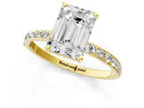 Yellow gold Emerald Diamond Pavé Band with Six-Prong Setting_36