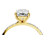 Yellow gold Emerald Diamond Pavé Band with Six-Prong Setting_39
