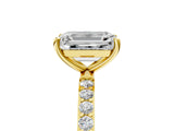 Yellow gold Emerald Diamond Pavé Band with Six-Prong Setting_40