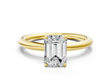 Yellow gold Emerald Solitaire Diamond Ring with Four-Prong Setting on a Plain Band_20